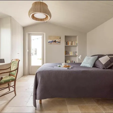 Villa Beautiful 4br With Jacuzzi Near The La Couarde-sur-Mer